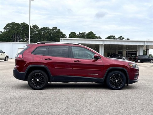 Used 2020 Jeep Cherokee Latitude image 9