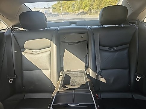 Used 2016 Cadillac XTS Luxury image 23