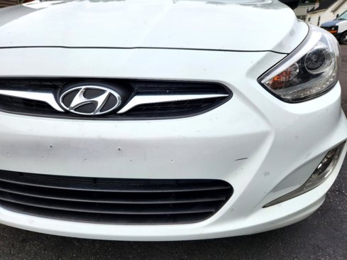 Used 2014 Hyundai Accent GLS w/ Option Group 2 image 19