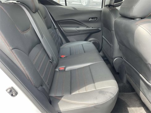 Used 2019 Nissan Kicks SR w/ SR Premium Package image 10