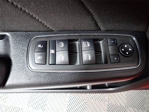 Used 2022 Dodge Charger SXT image 20