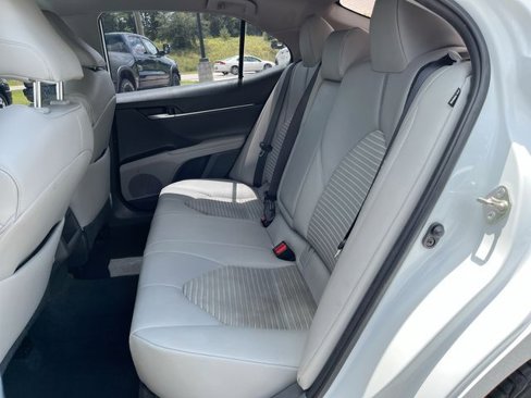 Used 2019 Toyota Camry SE image 28