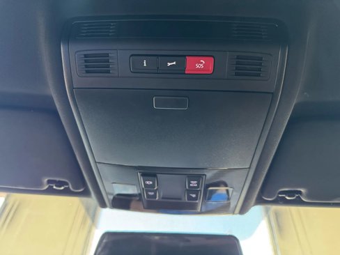 Used 2015 Volkswagen GTI S image 39