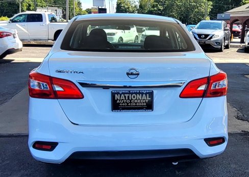 Used 2018 Nissan Sentra S image 4