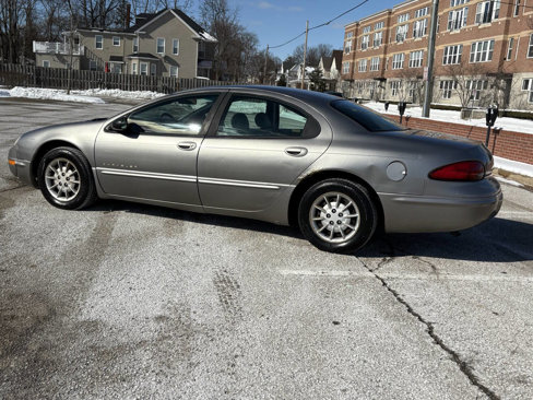 Used 1998 Chrysler Concorde LXi image 13