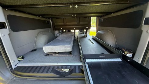Used 2015 Mercedes-Benz Sprinter 2500 image 16