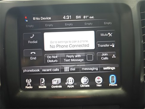 Used 2015 Jeep Cherokee Trailhawk w/ Cold Weather Group image 23
