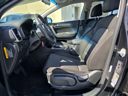 Used 2017 Kia Sportage LX image 25