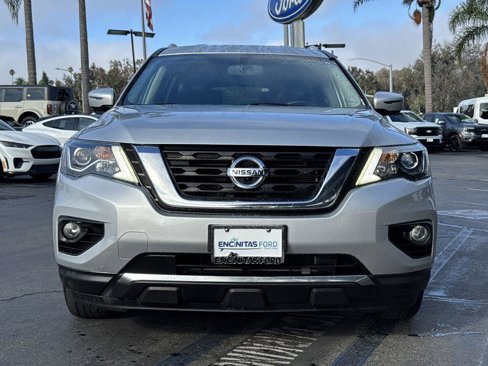 Used 2019 Nissan Pathfinder SL image 5