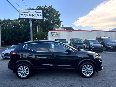 Used 2020 Nissan Rogue Sport SV image 8