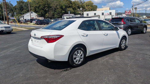 Used 2015 Toyota Corolla L image 18