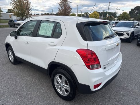 Used 2019 Chevrolet Trax LS image 4