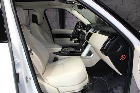 Used 2019 Land Rover Range Rover Supercharged image 43
