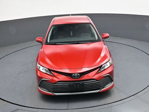 Used 2024 Toyota Camry LE image 26