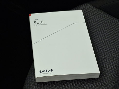 Used 2024 Kia Soul S image 25