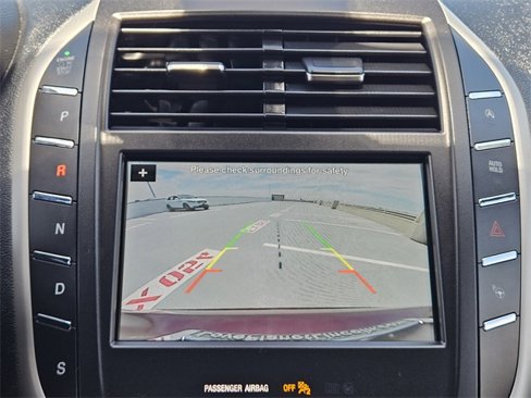 Used 2019 Lincoln MKC Reserve w/ MKC Technology Package image 18