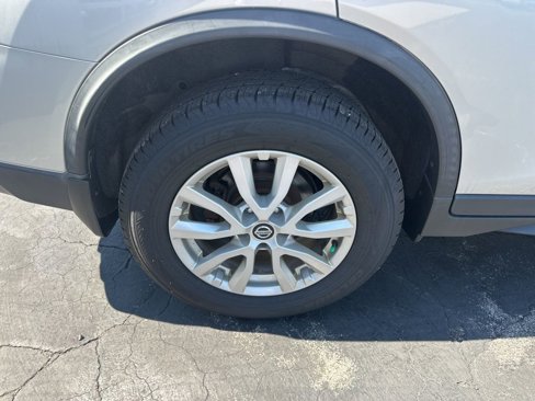Used 2019 Nissan Rogue S w/ Special Edition Package image 37