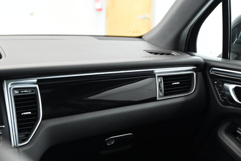 Used 2016 Porsche Macan S image 33