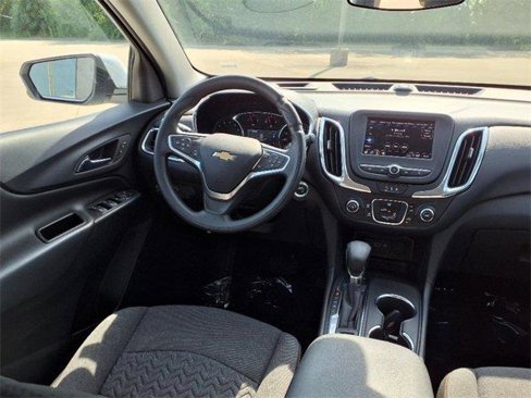 Used 2023 Chevrolet Equinox LT image 11