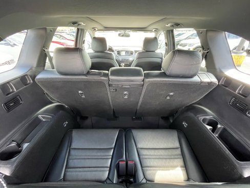 Used 2016 Kia Sorento SX image 12