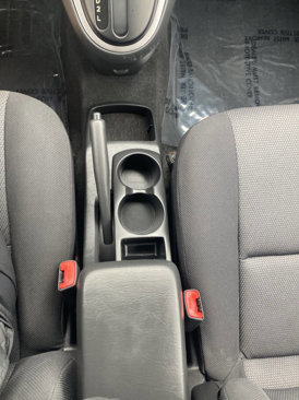 Used 2008 Pontiac Vibe w/ Sun And Sound Package image 14
