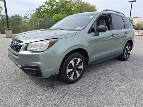 Used 2017 Subaru Forester 2.5i w/ Alloy Wheel Package image 6