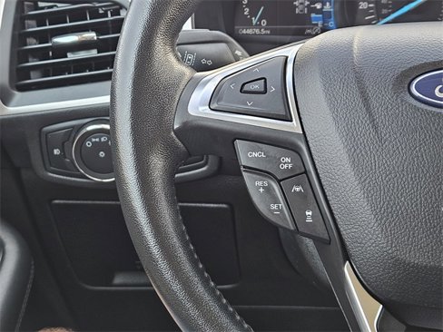Used 2020 Ford Edge SEL w/ Convenience Package image 26