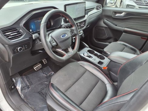 Used 2023 Ford Escape ST-Line w/ Tech Pack #1 image 10