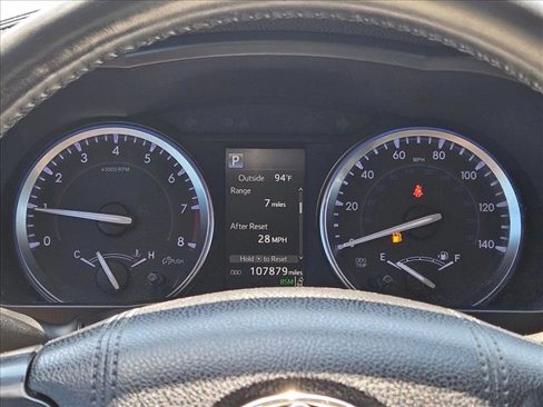 Used 2018 Toyota Highlander XLE image 10