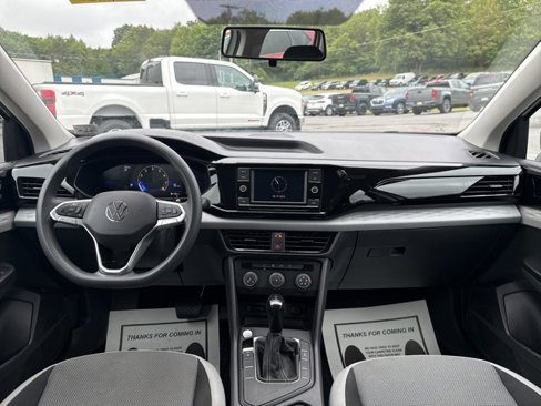 Used 2022 Volkswagen Taos S image 18