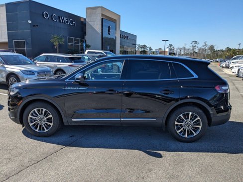 Certified 2023 Lincoln Nautilus AWD w/ Premium Package image 9