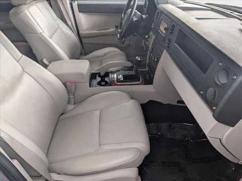 Used 2006 Jeep Commander Limited image 20