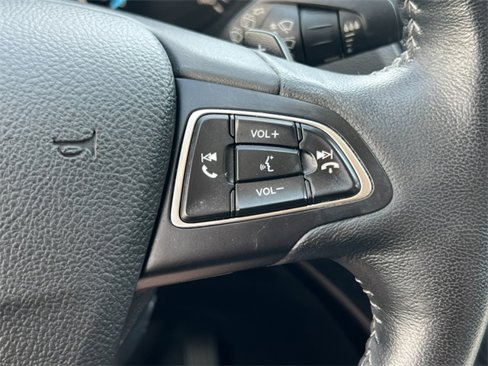 Used 2017 Ford Escape Titanium image 23