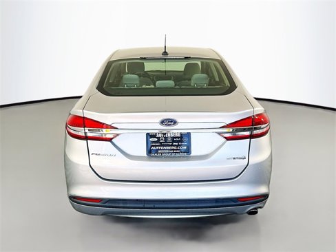 Used 2018 Ford Fusion S image 6
