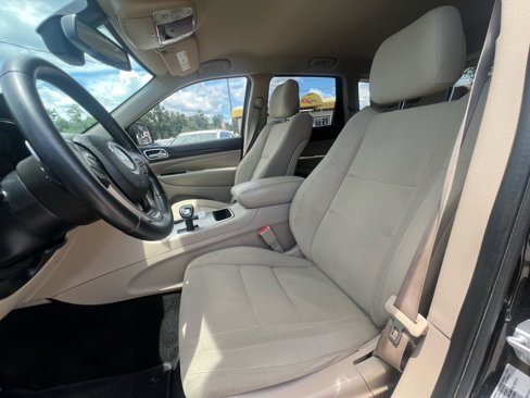 Used 2015 Jeep Grand Cherokee Laredo w/ Quick Order Package 23E image 11