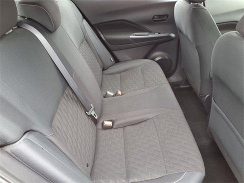 Used 2021 Nissan Kicks S image 22