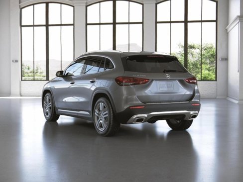 Certified 2021 Mercedes-Benz GLA 250 4MATIC image 29