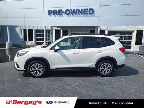 Certified 2022 Subaru Forester Premium image 2