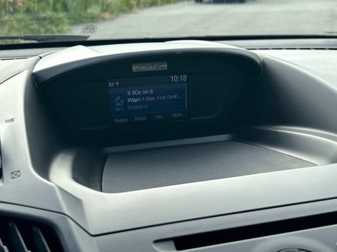 Used 2015 Ford Escape SE image 23