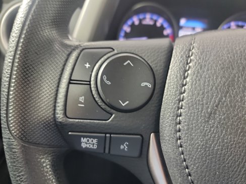 Used 2017 Toyota RAV4 LE image 26