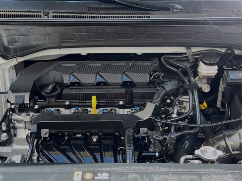 Used 2024 Hyundai Venue SEL image 29