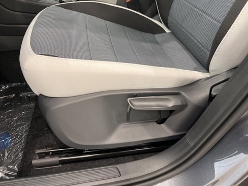 New 2025 Volkswagen Taos S image 9