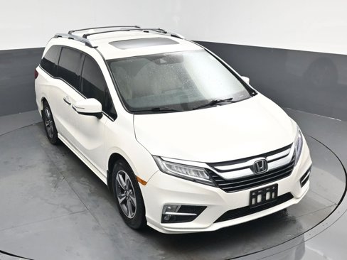 Used 2018 Honda Odyssey Touring image 25