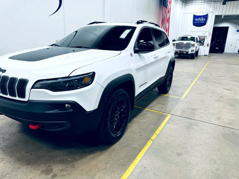 Used 2022 Jeep Cherokee Trailhawk w/ Sun, Sound & Nav Group image 19