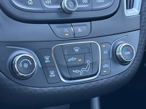 New 2025 Chevrolet Malibu LS image 16