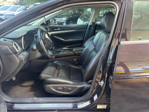 Used 2016 Nissan Maxima 3.5 SL w/ Interior Lighting Package image 8