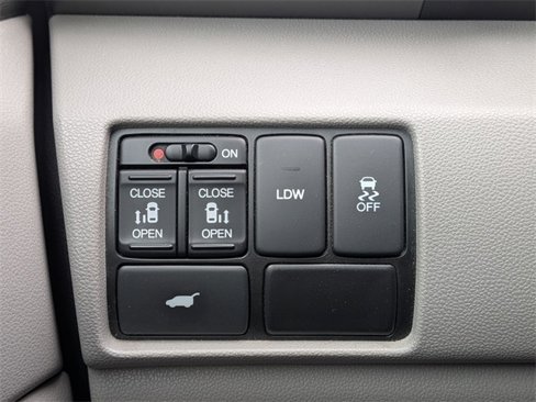 Used 2014 Honda Odyssey EX-L image 24