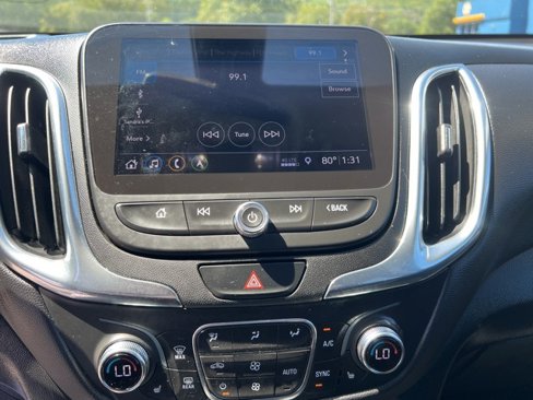 Used 2020 Chevrolet Equinox LT image 16