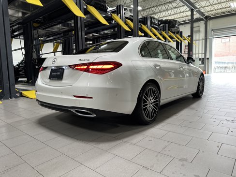 Certified 2022 Mercedes-Benz C 300 4MATIC Sedan image 5