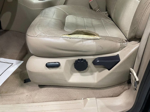 Used 2004 Ford Expedition Eddie Bauer image 23